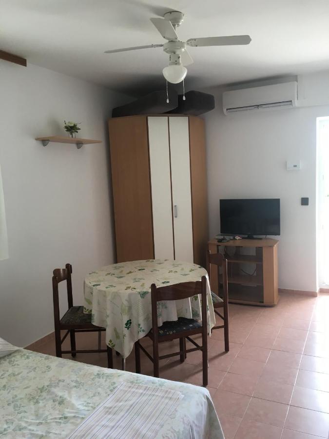 Apartmani Belobrk Potocnica Pag Exteriér fotografie